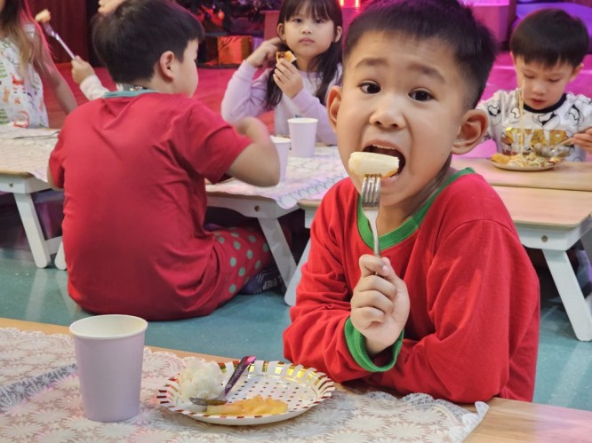 ห้องครัวแห่งการเรียนรู้ – Carroll Prep Kitchen 2 20231223 183333