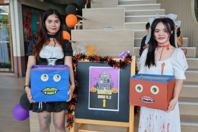 Halloween Party 2024 by Carroll Prep 2 IMG CB0964 ED