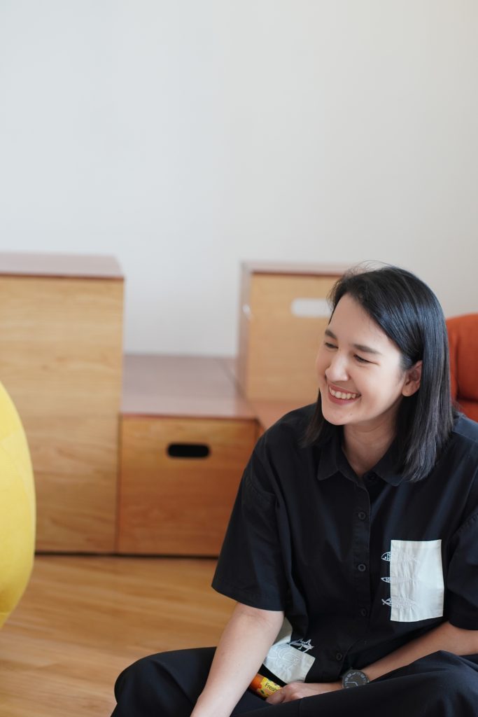 Parent Talk: Raising Bilingual Kids เลี้ยงลูกสองภาษาในชีวิตจริง 2 CRP02612